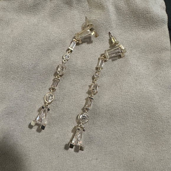 Kendra Scott Crystal Drop Earrings - Picture 2 of 2